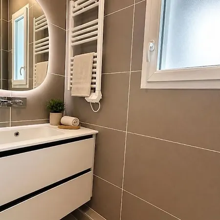 Les Cyclades Vue Panoramique & Jacuzzi *